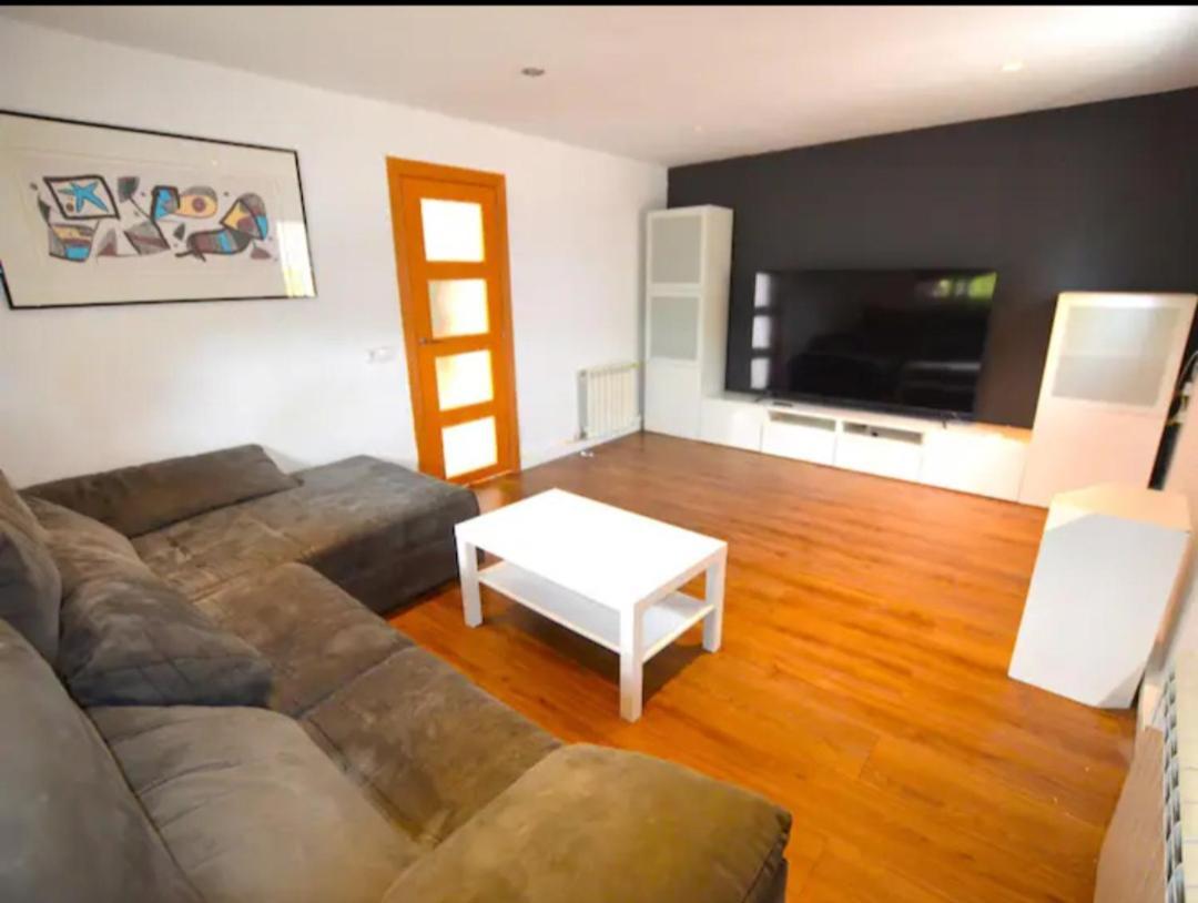 Villa Emma Fogas de Tordera Ngoại thất bức ảnh